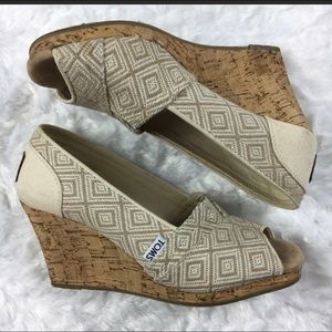Toms peep toe wedges - size 6